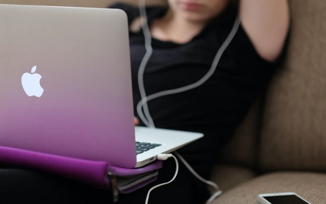 Correos electrónicos, Slack, Zoom: ¿su equipo está demasiado conectado?