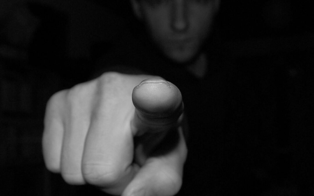 Abusadores verbales y el fino arte de la acusación