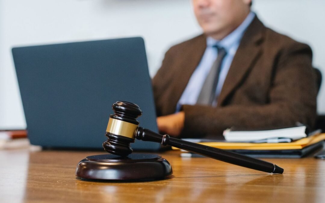 ¿Por qué los abogados tienen mayor riesgo de suicidio?