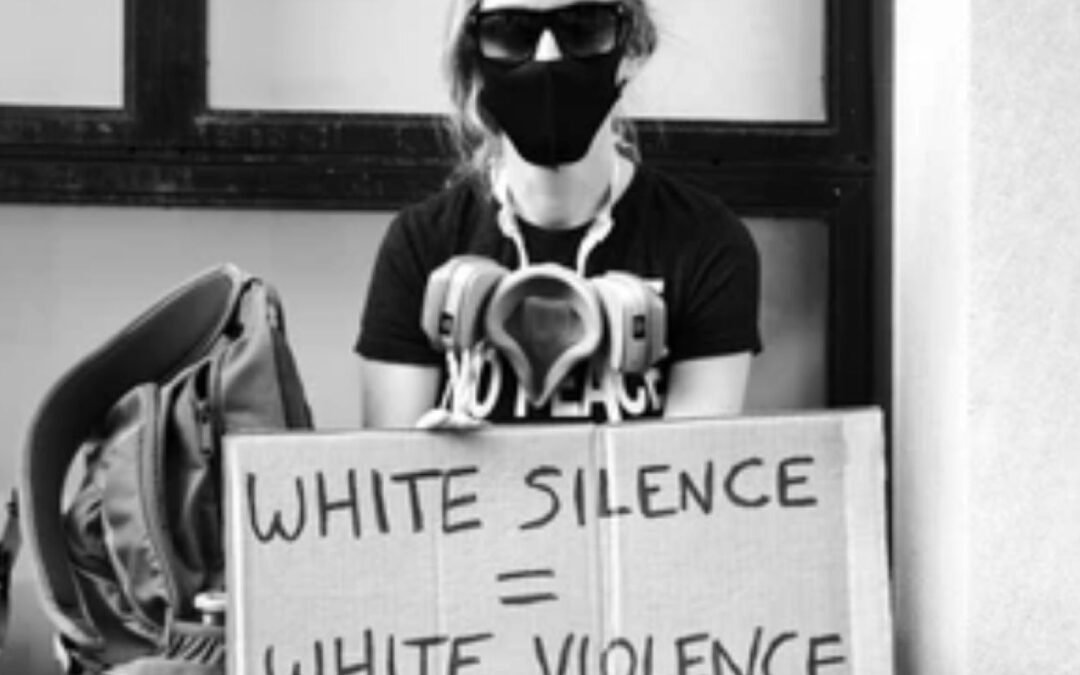 Cómo se construye la supremacía blanca en la sociedad