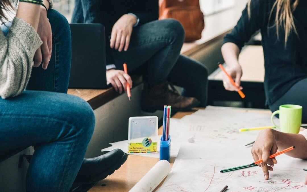 Cómo puede mejorar el liderazgo del distrito escolar